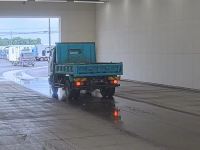 Mitsubishi FUSO FIGHTER