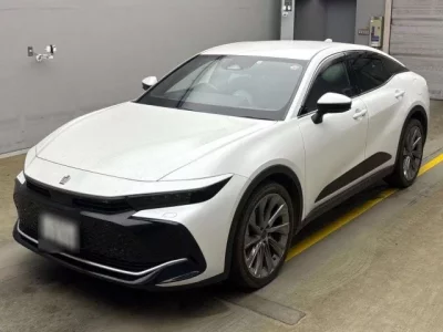 Toyota CROWN CROSSOVER