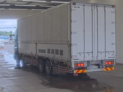 Hino PROFIA