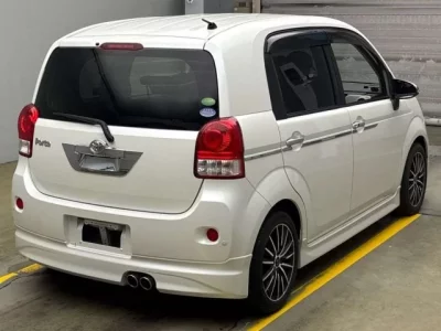 Toyota PORTE