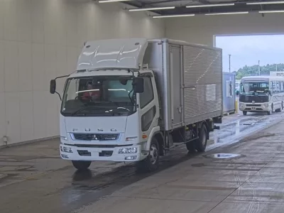Mitsubishi FUSO FIGHTER