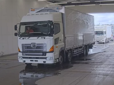 Hino PROFIA