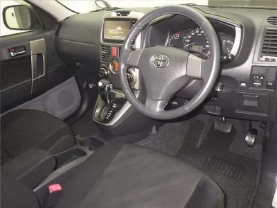 Toyota RUSH