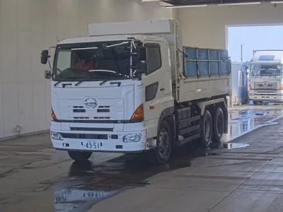 Hino PROFIA