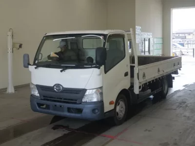 Hino DUTRO