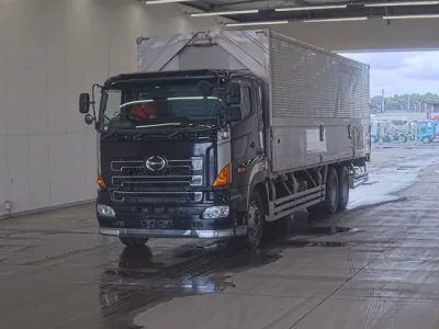 Hino PROFIA