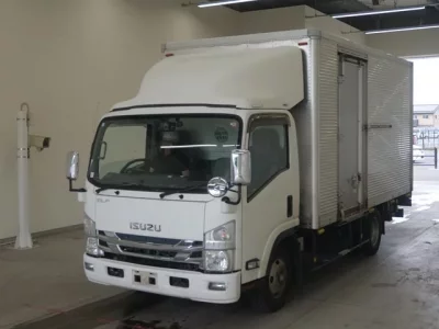 Isuzu ELF