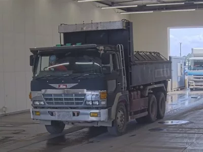 Hino SUPER DOLPHIN
