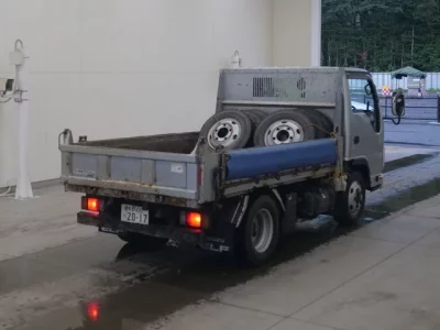 Isuzu ELF