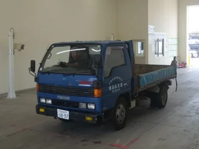 Mazda TITAN
