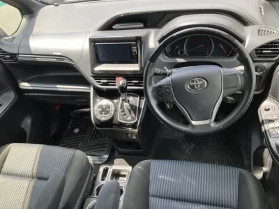 Toyota ESQUIRE