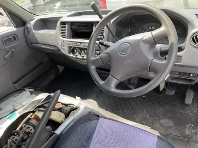 Isuzu COMO