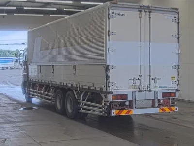 Hino PROFIA