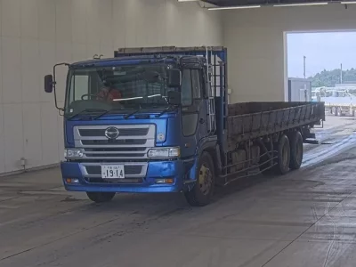 Hino PROFIA