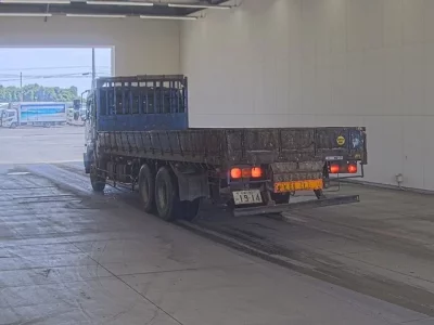 Hino PROFIA