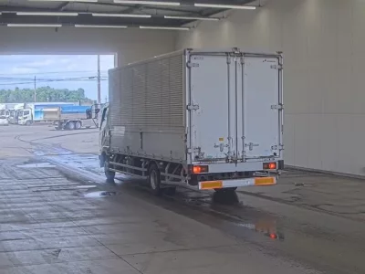 Mitsubishi FUSO FIGHTER