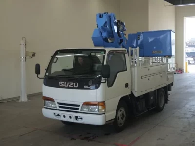 Isuzu ELF