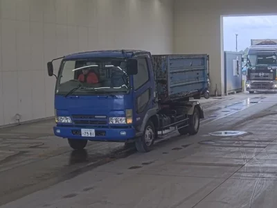 Mitsubishi FUSO FIGHTER