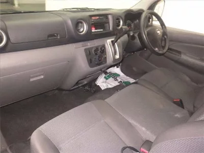 Nissan CARAVAN VAN