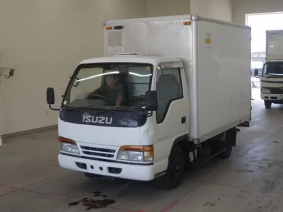 Isuzu ELF