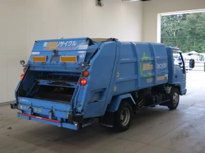 Isuzu ELF
