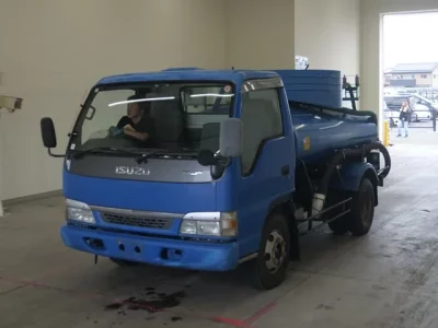 Isuzu ELF