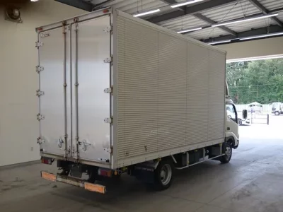 Hino DUTRO