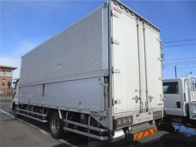 Mitsubishi FUSO FIGHTER