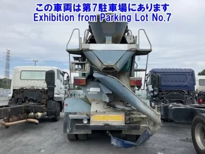 Hino TRUCK