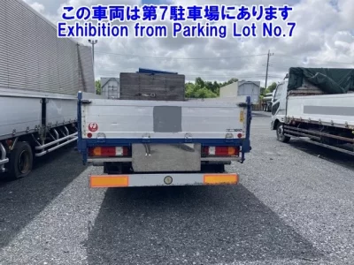 Mitsubishi FUSO FIGHTER