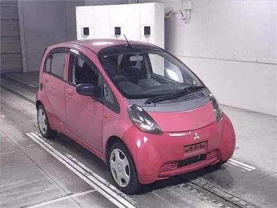 Mitsubishi I
