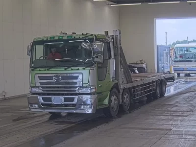 Hino TRUCK