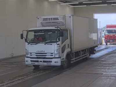 Isuzu FORWARD