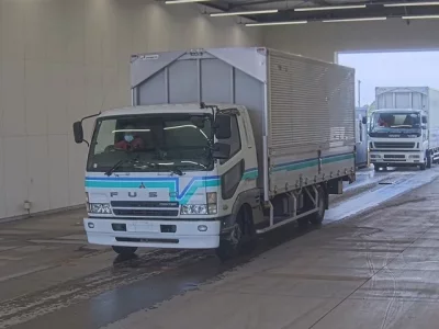 Mitsubishi FUSO FIGHTER