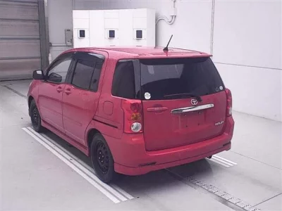 Toyota RAUM