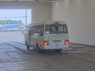Hino BUS