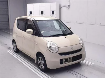 Suzuki MRWAGON