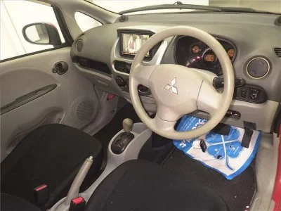 Mitsubishi I
