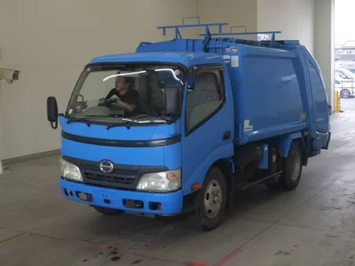 Hino DUTRO