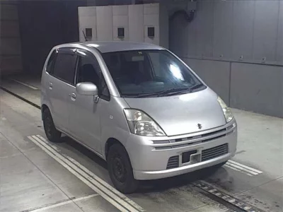 Suzuki MRWAGON