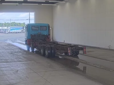 Hino TRUCK