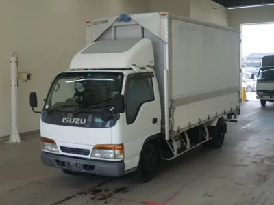 Isuzu ELF