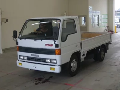 Mazda TITAN