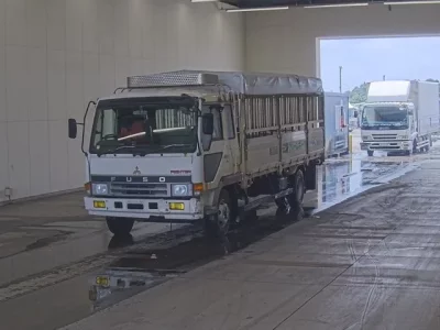 Mitsubishi FUSO FIGHTER