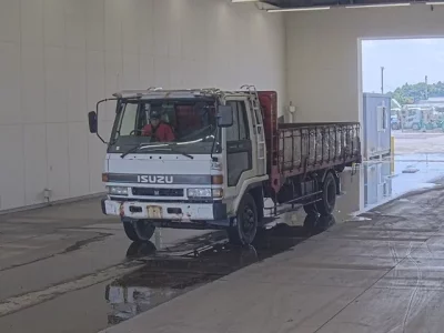 Isuzu FORWARD