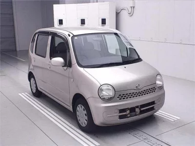 Daihatsu MOVE LATTE