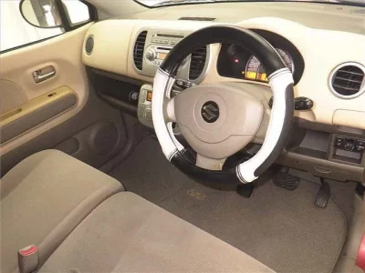 Suzuki MRWAGON