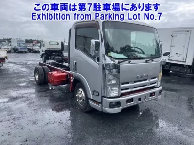 Isuzu ELF