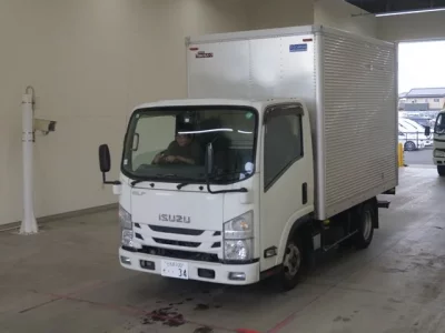 Isuzu ELF