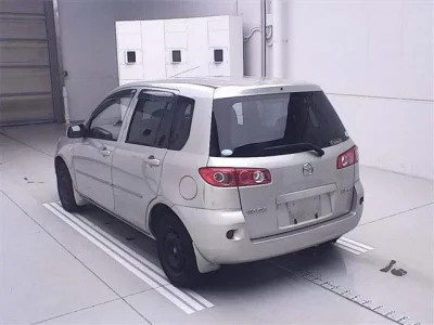 Mazda DEMIO
